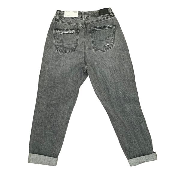 American Eagle Comfort Stretch Gray Mom Jeans Size 0 Short 25" - Picture 2 of 3